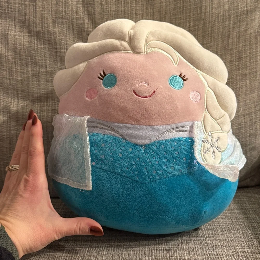 Disney charming elsa